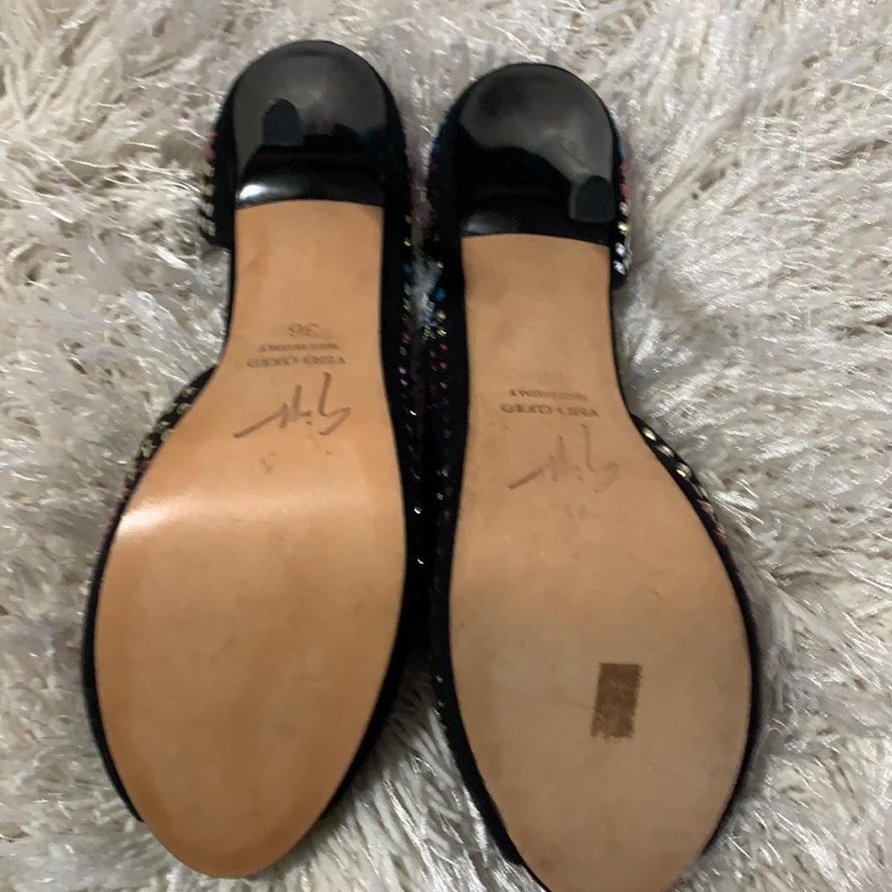 Shoes - Picture 2 of 6